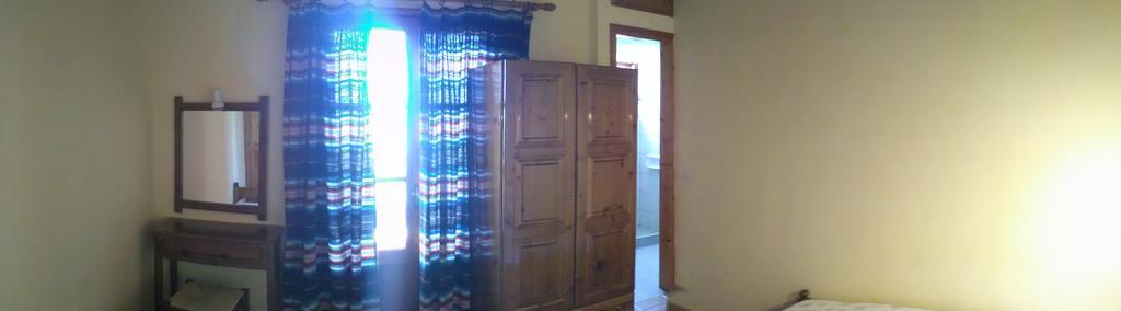 Stergiou Rooms Liri Bagian luar foto